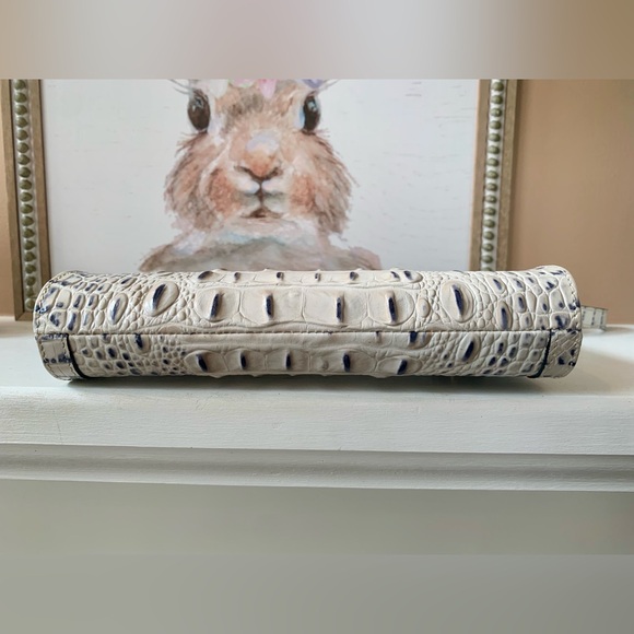 2 ITEMS HTF Brahmin Marble (navy) Medium Asher tote with Anna clutch/wristlet - Picture 12 of 16